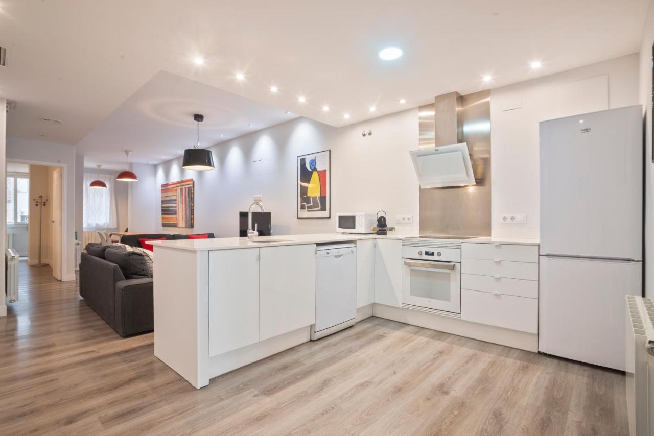 Eixample Apartment *